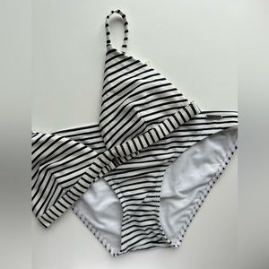 hollister stripped bikini